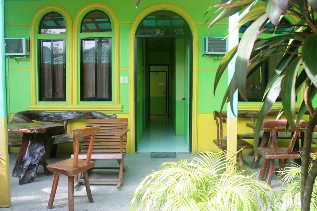 Austria'S Guest House El Nido Exterior foto